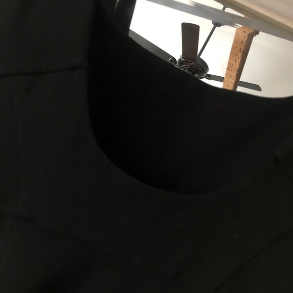 Diane Von Furstenberg... little black dress - Picture 12 of 15